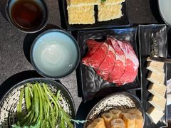 -湊湊火锅·茶憩(新中关购物中心店)