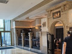 -B&C黄油与面包·THE GARDEN BAKERY概念店(世纪汇店)