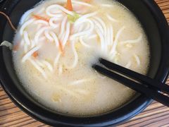 -过桥缘·过桥米线(大华虎城嘉年华店)