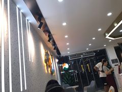 等位区-阿水大杯茶(明湖广场店)