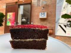 红丝绒蛋糕-大酉·M Coffee(北京美术馆店)
