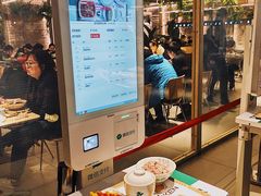 -老乡鸡(上海白玉兰广场店)