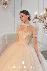 -Lady  Jane高端婚纱礼服馆