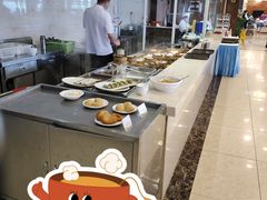 自助取餐区-海南鑫源温泉大酒店·鑫餐厅