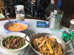 -洈水谣 · 地道荆州松滋菜(菱角湖公园店)