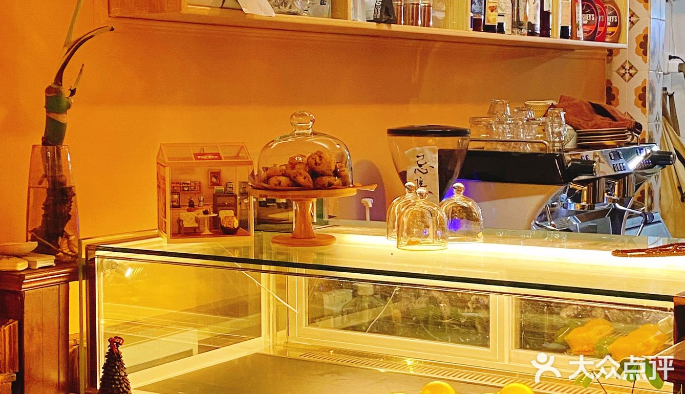 闺蜜聚会好地方～隐藏在巷子里的咖啡甜品店