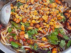 -周良天山牛杂城(天山路总店)