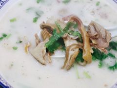 羊杂汤-穆得·老周家牛肉烧饼(普利街店)
