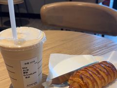 -星巴克臻选(威海威高广场店)