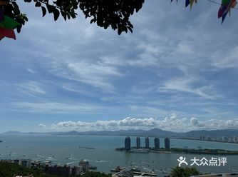 大三亚最近的天气真的给力，刚到就是晴天还有微风
