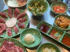-欧巴炭烤肉오빠숯불구이(南京东路店)