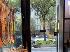 -Dogi&kiki Coffee(中心商务大厦店)