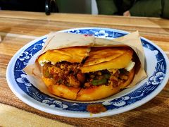 -老字号杨坡红油米线腊汁肉夹馍(东四道巷店)