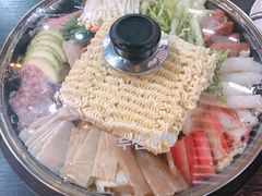 传统部队火锅-the frypan韩国炸鸡啤酒(五路居店)