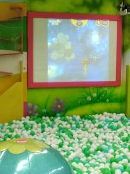 -孩子王(万达广场店)