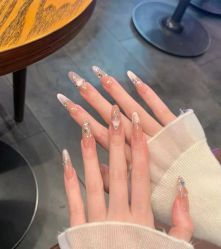 -初瞳专营美睫美甲
