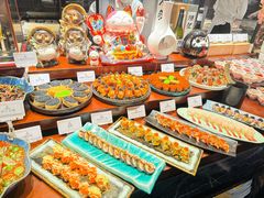 -雍容荟帝王蟹活龙虾展台自助(IFS黑金店)