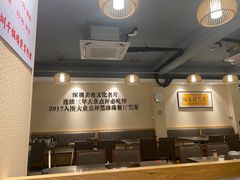 -胡须佬鸡煲四季火锅店(石厦西村直营店)