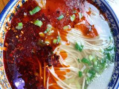 -伊穆祥牛肉面总店·清真
