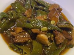 -关东小磨东北菜(上海长风大悦城店)