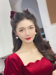 -艾米丽婚纱礼服