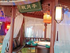 -荷塘秋月·本帮江浙菜(国权路店)