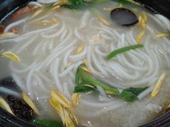 -桥香园过桥米线(国贸店)
