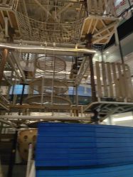 -PIPIKINGDOM皮皮王国欢乐号(欢乐海岸购物中心店)