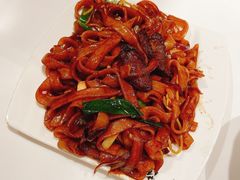 干炒牛河-稻香酒家·34年老字号·港式粤菜(汉街店)