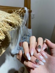 -NEW LOOK-绿麓 · 美甲美睫脱毛工作室