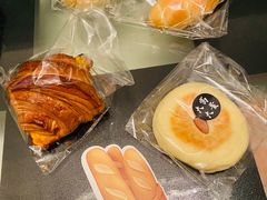 嚼劲日式盐面包-富贵面包公司(运河店)