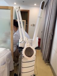 -塑青春&伊肤泉祛痘皮肤管理