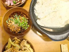 -重庆石磨豆花庄(乔庄店)