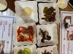 -紫霞门韩国料理烤肉(深南东路店)