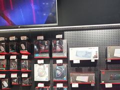 -ROG玩家国度(美罗城店)