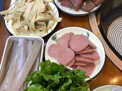 -曹丞相·地锅鸡·地锅鱼(武林店)