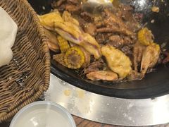 -万里闯关东铁锅炖菜馆(高新旗舰店)