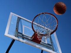 室内篮球馆-布波运动公园羽毛球场