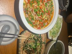 -盐帮食坊•小河帮川菜(四川师大店)