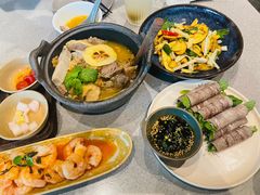 酸木瓜炖牛腩-半山腰·云南菜(侨福芳草地店)