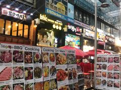 -BHC炸鸡(明洞总店)