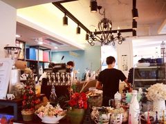 -Cafe de Paris(林荫路店)