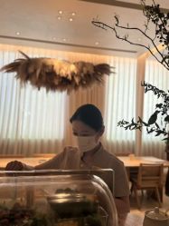 -依霖 艺术 SPA
