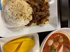 -Kub Kao Kub Pla (Terminal21)