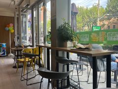 -德克士精巧店(大宁百联精巧PL店)