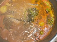 -野山舂·贵州现舂酸汤火锅(鸿通城店)