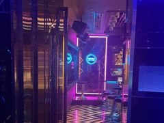 -温莎KTV(珠江路店)