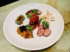 湖滨冷菜拼盘-湖滨28中餐厅·西湖宴·杭州君悦酒店