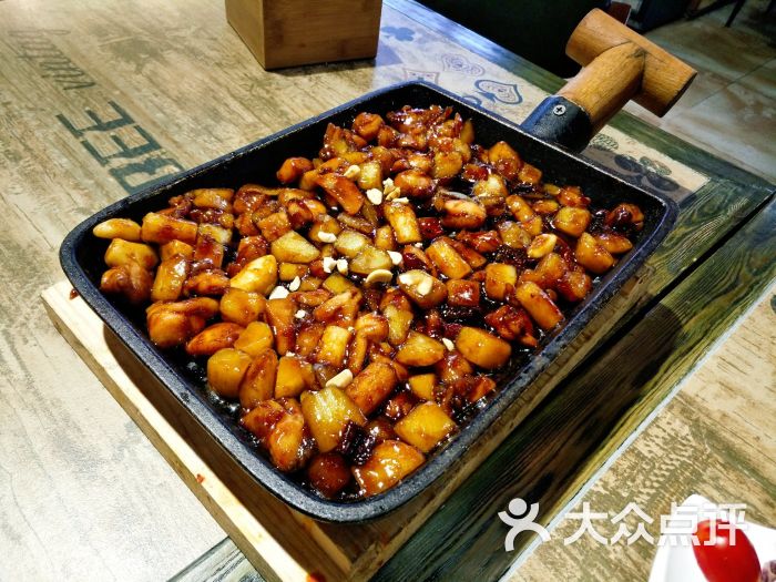 铁锹拌饭61牛肉粉儿(太原街万达店)-铁锹分米鸡图