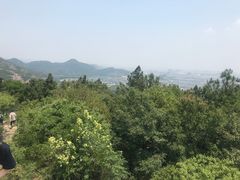 -灵岩山风景区